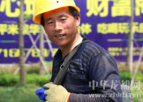 致敬！“五一”堅(jiān)守崗位的“最美勞動(dòng)者”