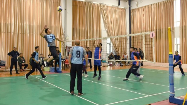 周口市第四屆運(yùn)動(dòng)會氣排球開賽